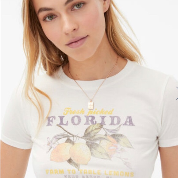 Florida Lemons Graphic Tee - Picture 2 of 3